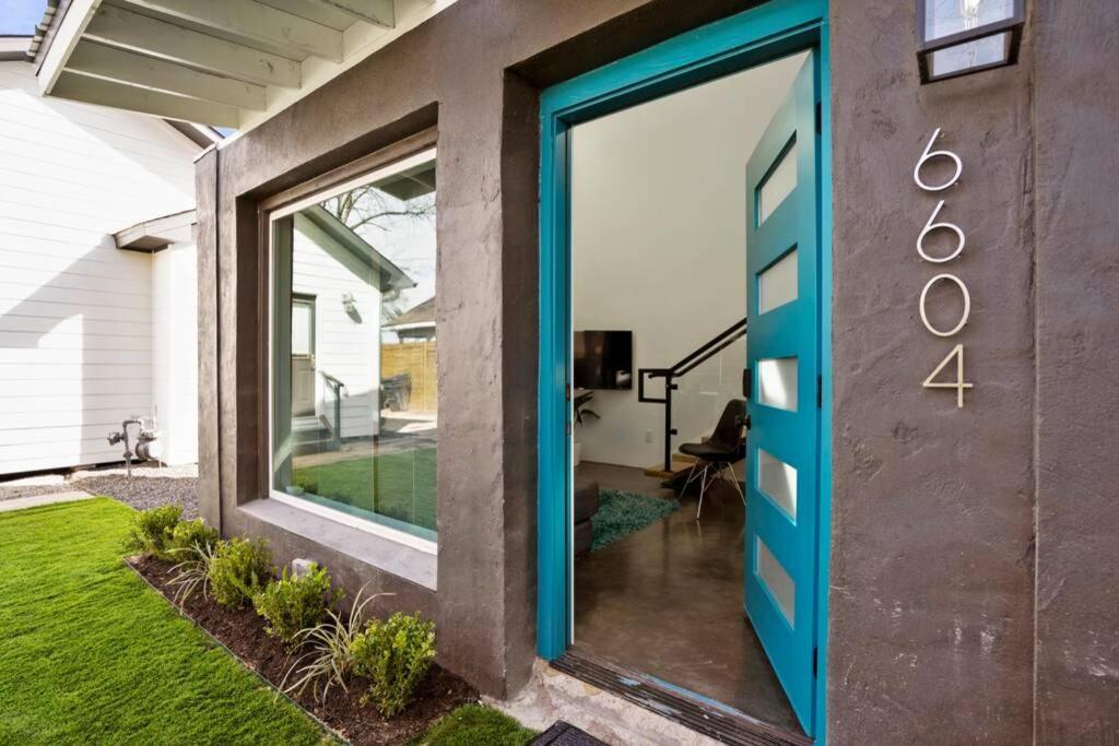 Quantum Tiny Loft At East End Revitalized Houston Exteriör bild